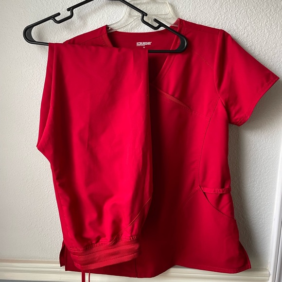 Set of top and bottom Scrubstar scrub small size red color - Picture 3 of 12